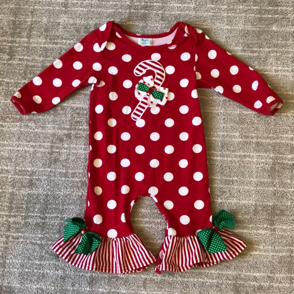 Peaches ‘n Cream Holiday Outfit